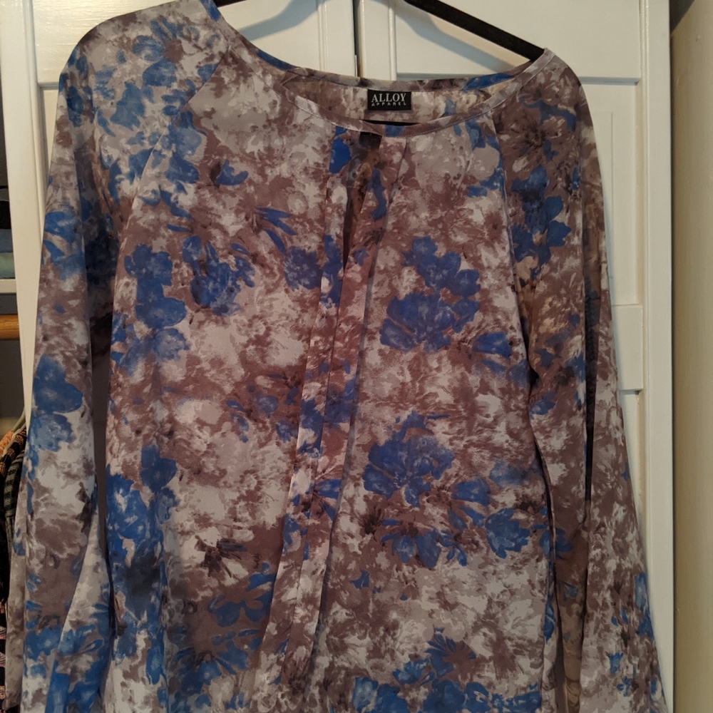 Floral long sleeve blouse from Alloy